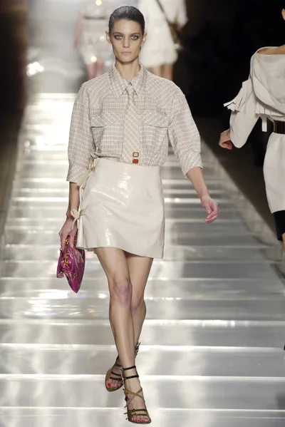Look 5